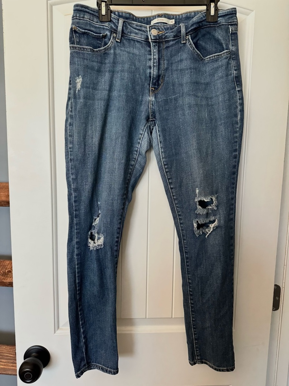 Levi's 711 Skinny Jeans in medium denim blue (Size 32)